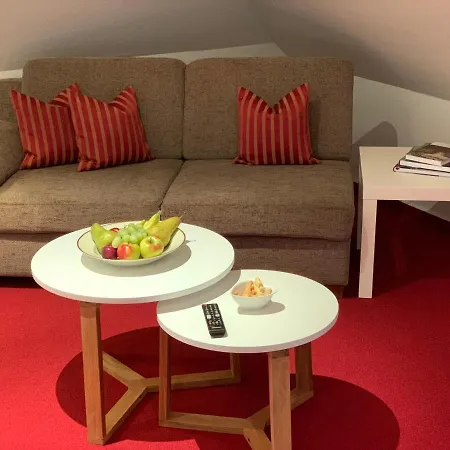 Διαμέρισμα Familiensuite In